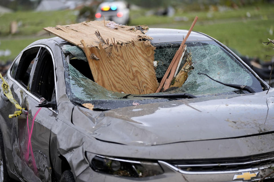 Deadly tornado obliterates Iowa town as severe weather moves south (Charlie Neibergall / AP)