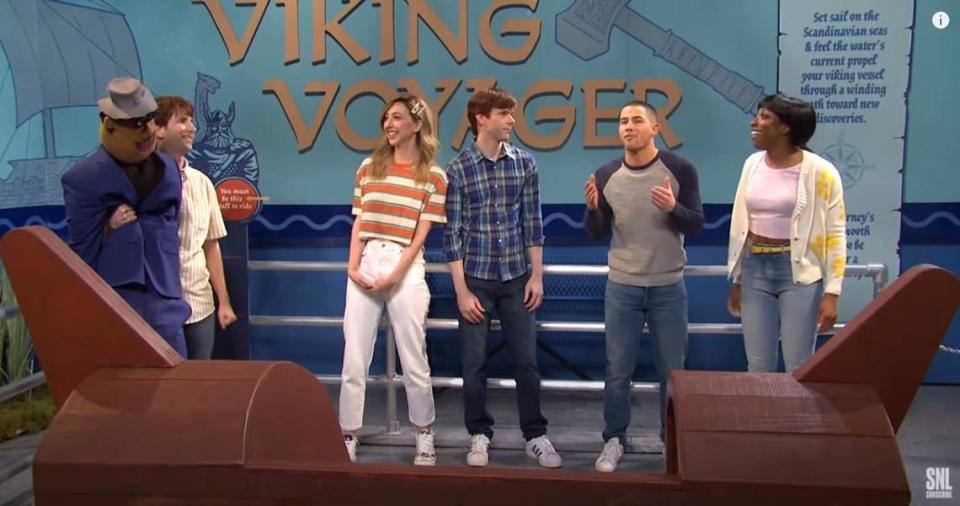 In a February “Saturday Night Live” sketch, it’s hard to figure out who should sit where on the Viking Voyager at Kansas City’s Worlds of Fun. From left: Kyle Mooney, Kansas City native Heidi Gardner, Mikey Day, guest host Nick Jonas and Ego Nwodim.