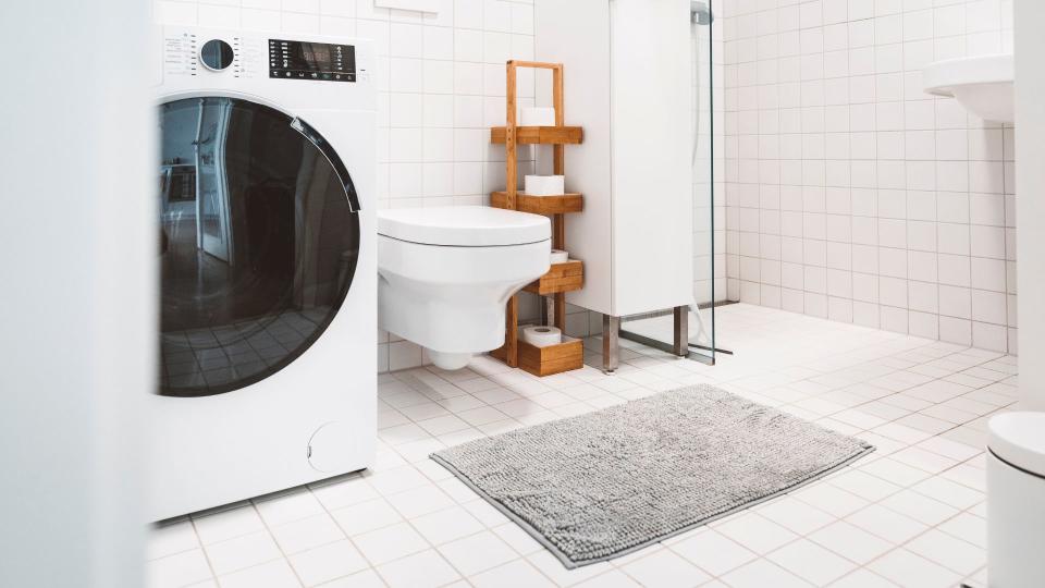 The 9 dirtiest items in your home - shower mat in bathroom