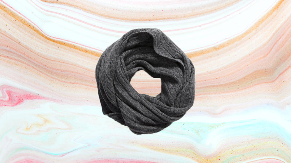 An endless swirl of cashmere. Will she like it? Duh! (Photo: Nordstrom)