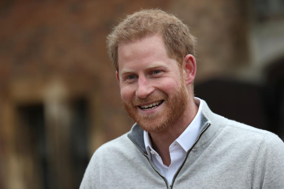 WINDSOR, UNITED KINGDOM - MAY 06: Prince Harry, Duke of Sussex speaks to the media at Windsor Castle following the birth of his son on May 06, 2019 in Windsor, United Kingdom. Meghan, Duchess of Sussex gave birth to a baby boy weighing 7lbs 3oz at 05:26 BST. (Photo by Steve Parsons - WPA Pool/Getty Images)