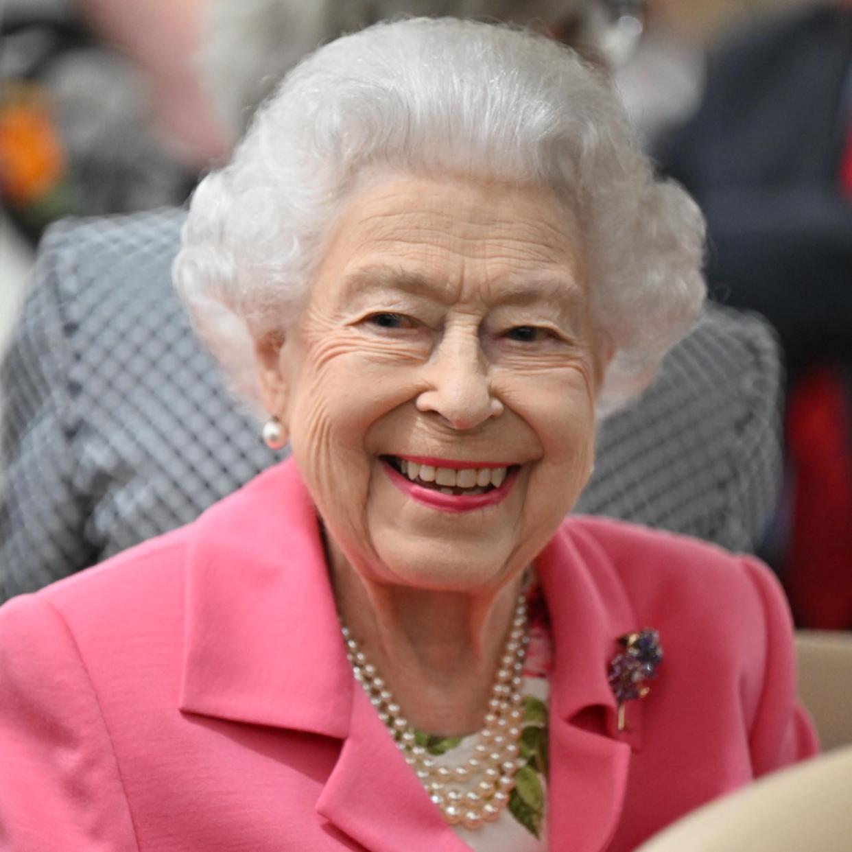  Queen Elizabeth 