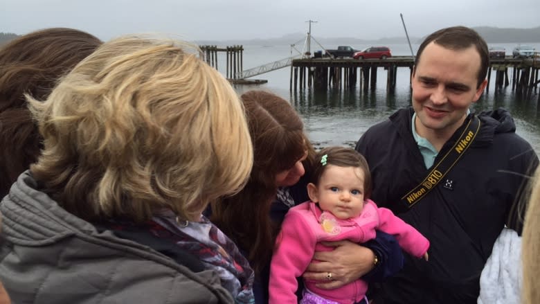 Emotional ceremony marks anniversary of Tofino whale-watching tragedy