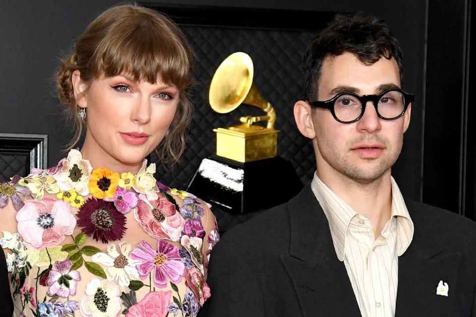 <p>Kevin Mazur/Getty</p> Taylor Swift and Jack Antonoff attend the 2021 Grammy Awards.