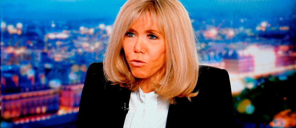 Brigitte Macron « comprend l’impatience des Français » car « ce qui nous arrive est totalement inédit ». (illustration)
