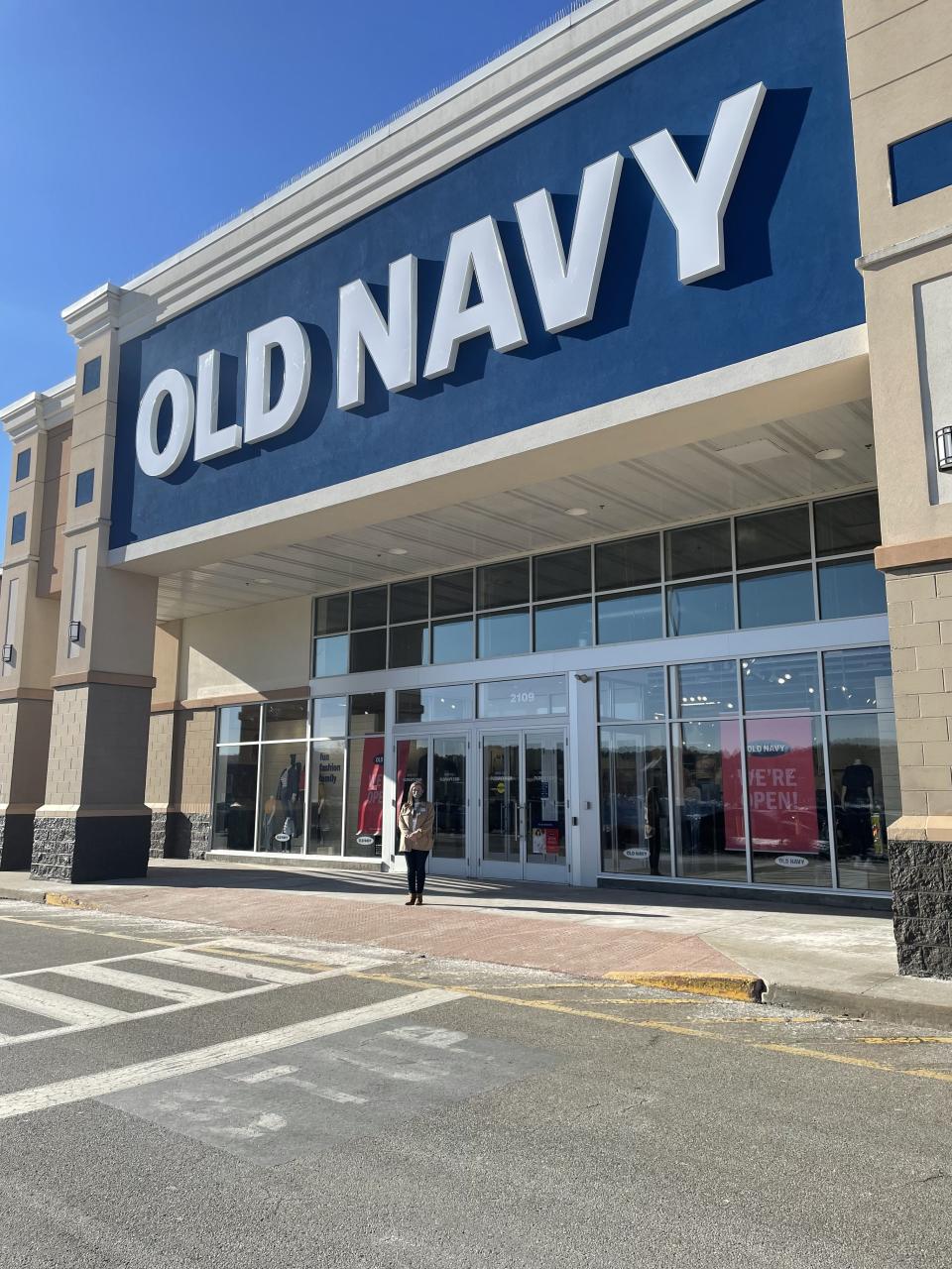 Old Navy, a retailer known for its wide variety of clothing items, is set to open its doors at The Center at Hobbs Brook retail plaza in Sturbridge Feb. 4.