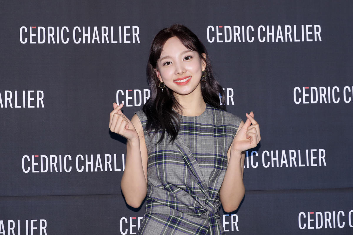 Louis Vuitton on X: #Nayeon in #LouisVuitton. Photographed for