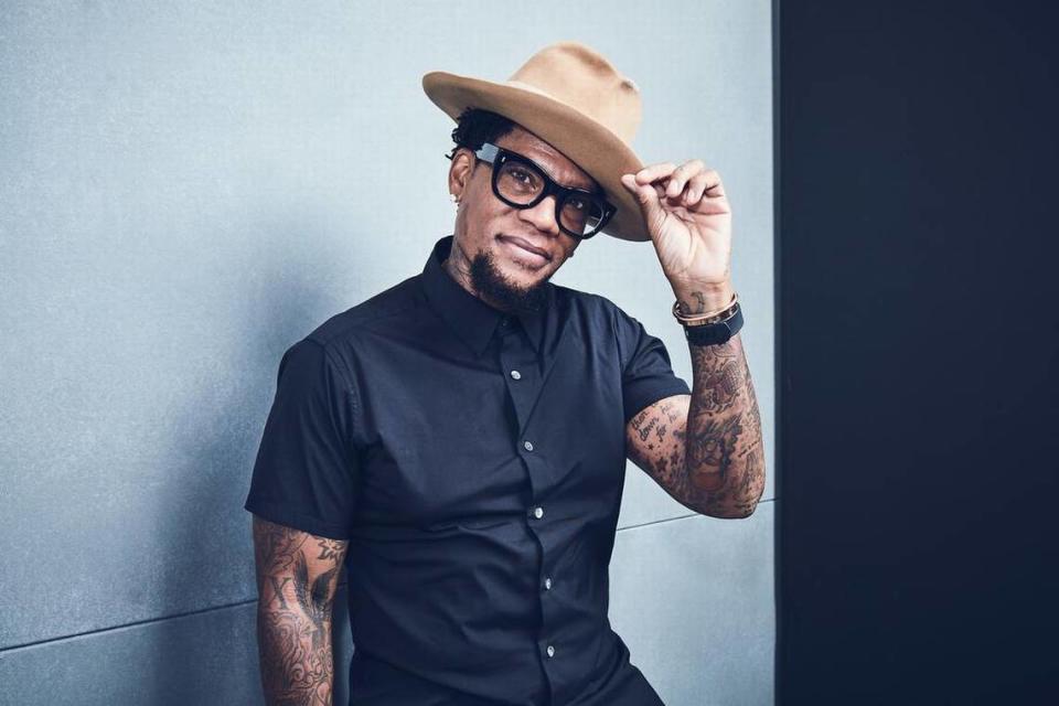D.L. Hughley will appear this weekend at Comedy off Broadway.