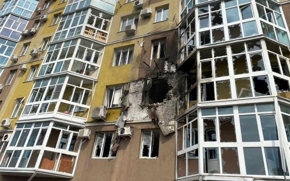 A drone crashed into the window of an apartment building in Voronezh - NEXTA