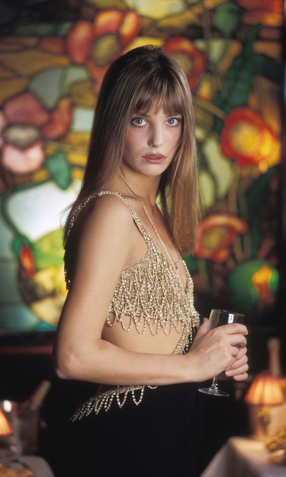 Jane Birkin con un top de brillantes