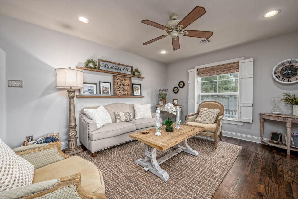 The two separate living areas mean there's plenty of room to relax and unwind.  (Carol Embry, Picture It Sold(R))