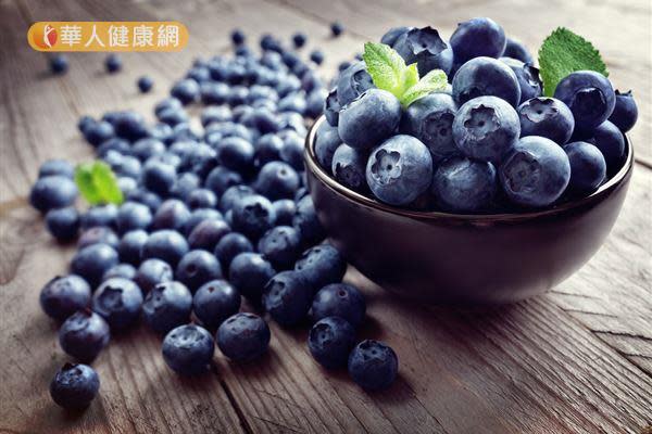 藍莓是富含花青素非常具有代表性的食物，對於促進眼部健康有一定的幫助。
