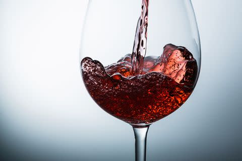 喝葡萄酒除了是品味的表現，多年來其適度「養生」的作用也備受推崇 COPYRIGHT: Getty Images  PHOTO CREDIT: Classen Rafael / EyeEm