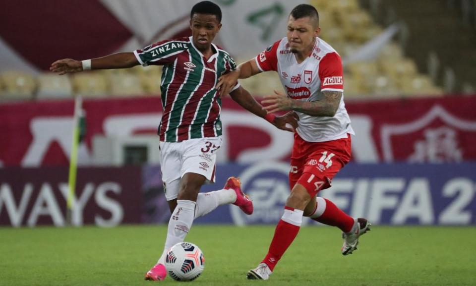 Kayky (left) in action for Fluminense.