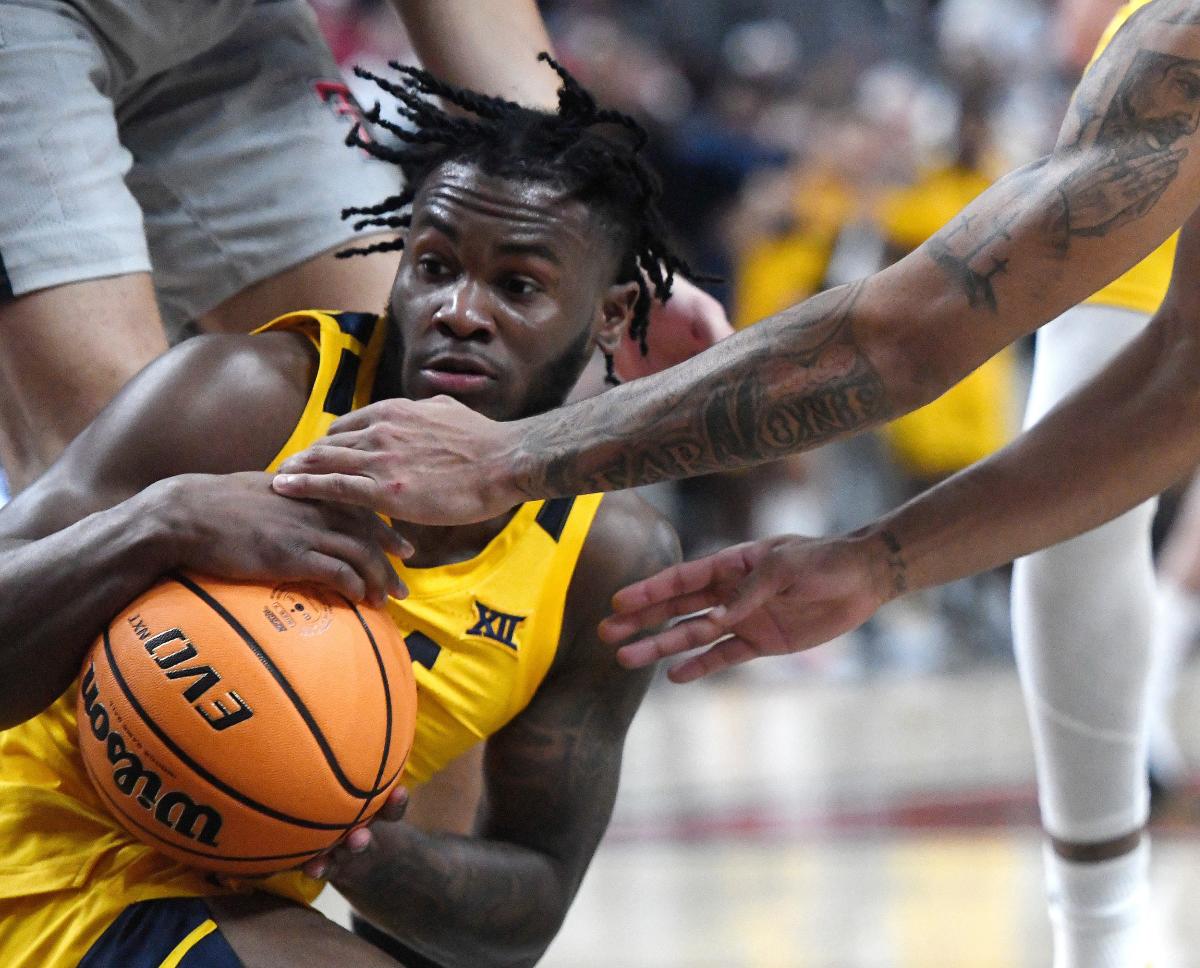 Texas Tech basketball announces signings of Devan Cambridge, Joe Toussaint