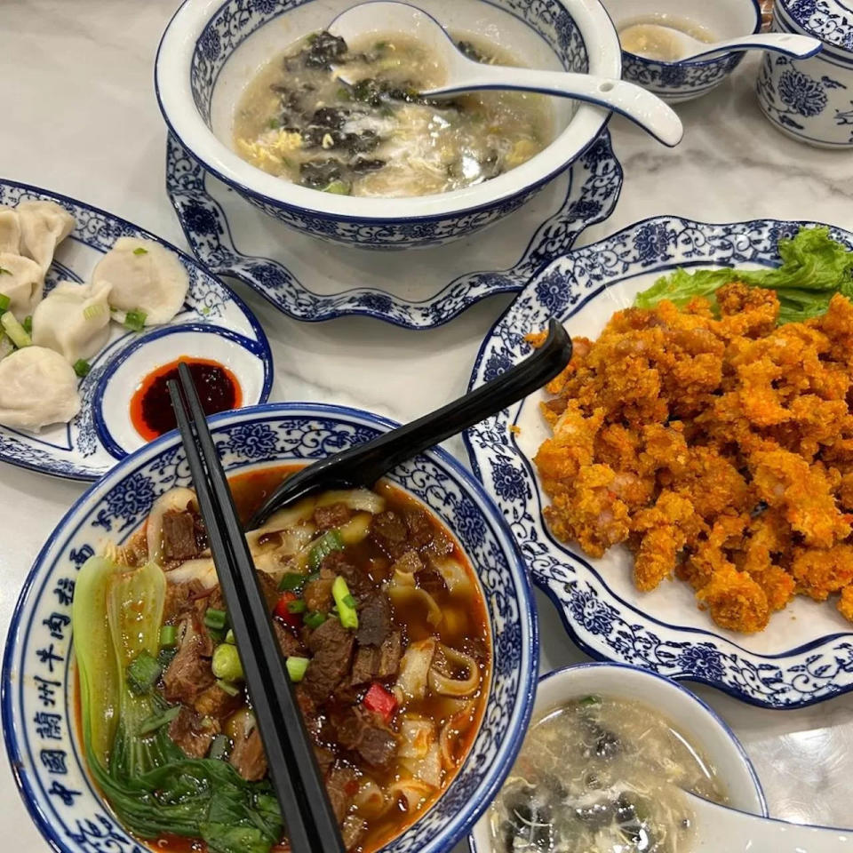 Mee Hiris China Muslim - Various dishes