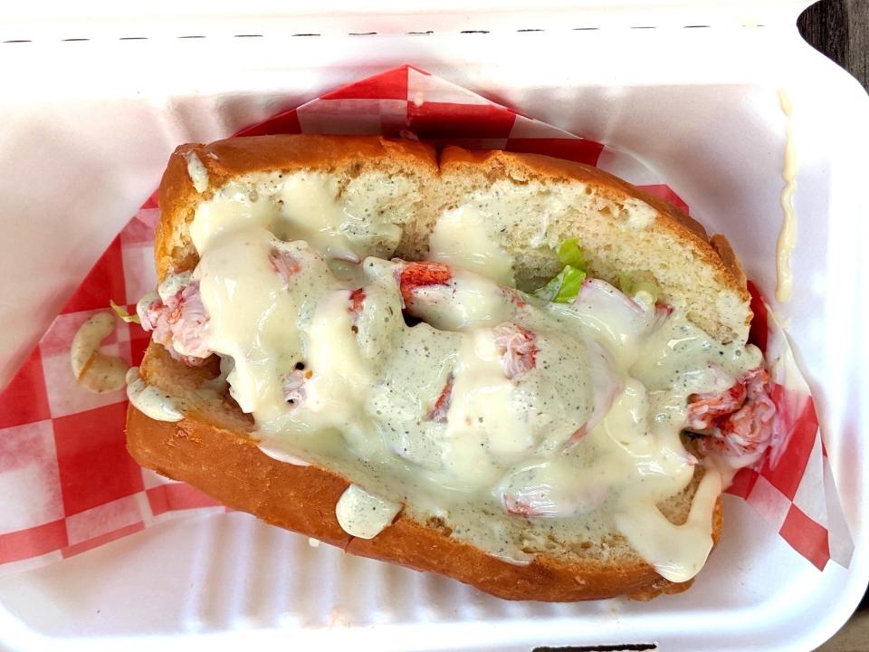 lobster roll maine