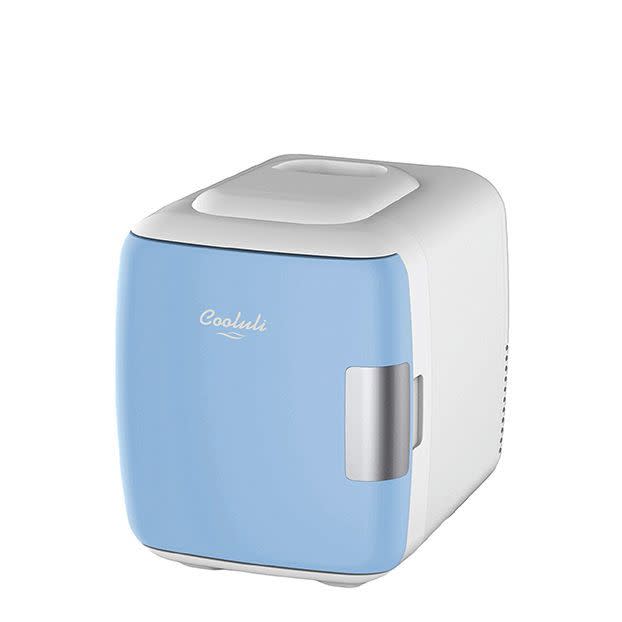 6) Cooluli Mini Fridge