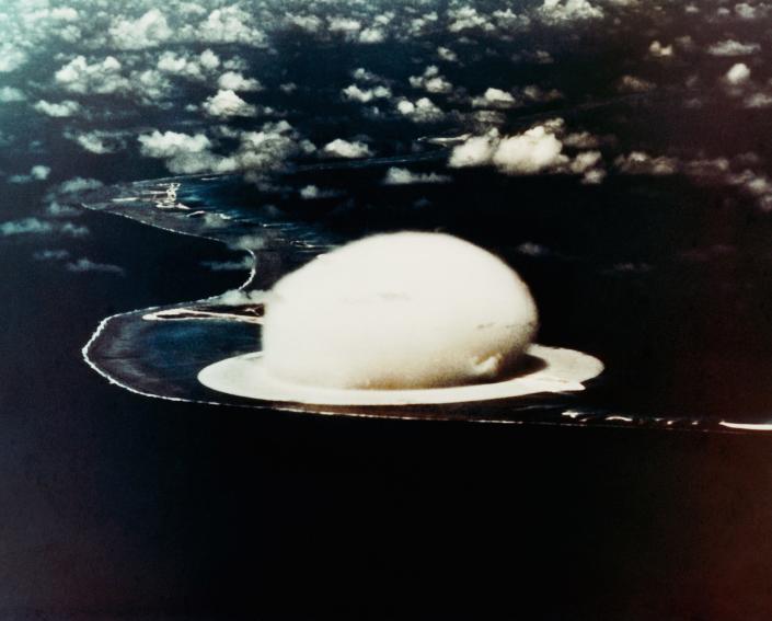 Explosion of Nuclear Device "Seminole" on Enewetak Atoll in the Pacific Ocean on June 6, 1956.
