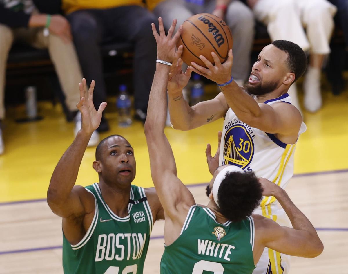107-88: The Warriors destroy the Celtics and tie the NBA Finals
