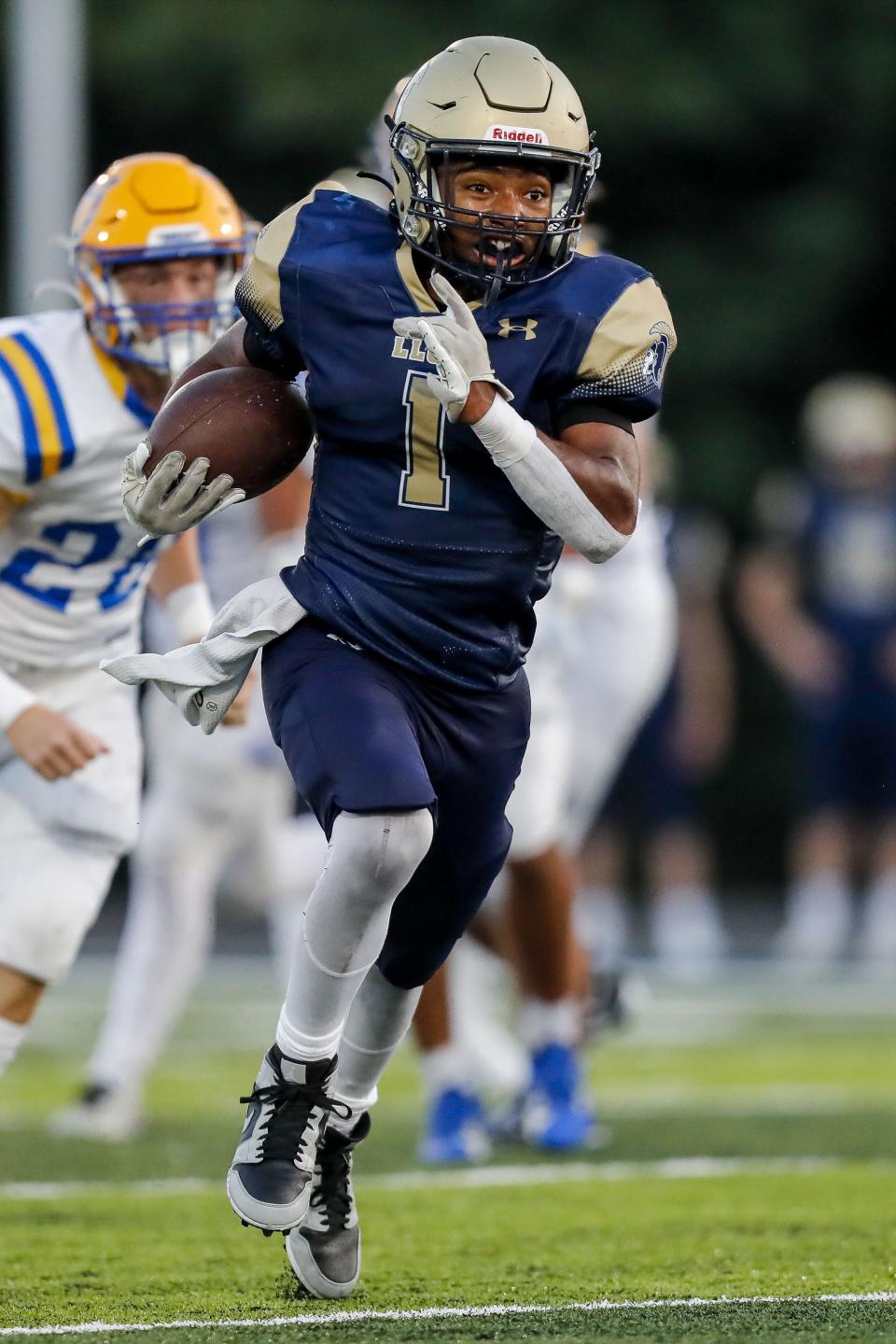Lloyd Memorial running back Yurii Collins Comer (1) has 660 rush yards and nine touchdowns this season for the Juggernauts, who are ranked fifth in the Kentucky high school football state medial poll.