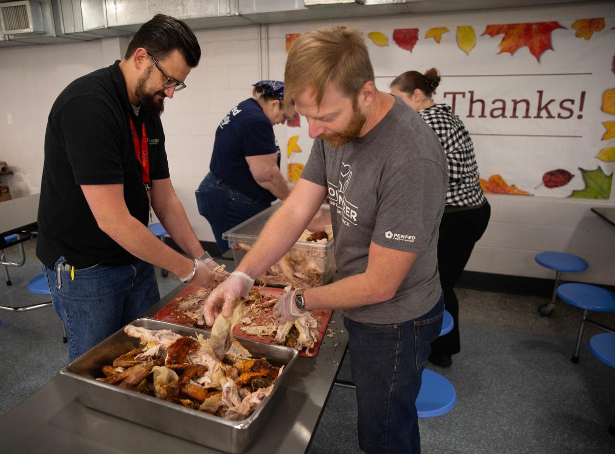 The 'giving' in Thanksgiving Eugene Mission to provide hundreds of