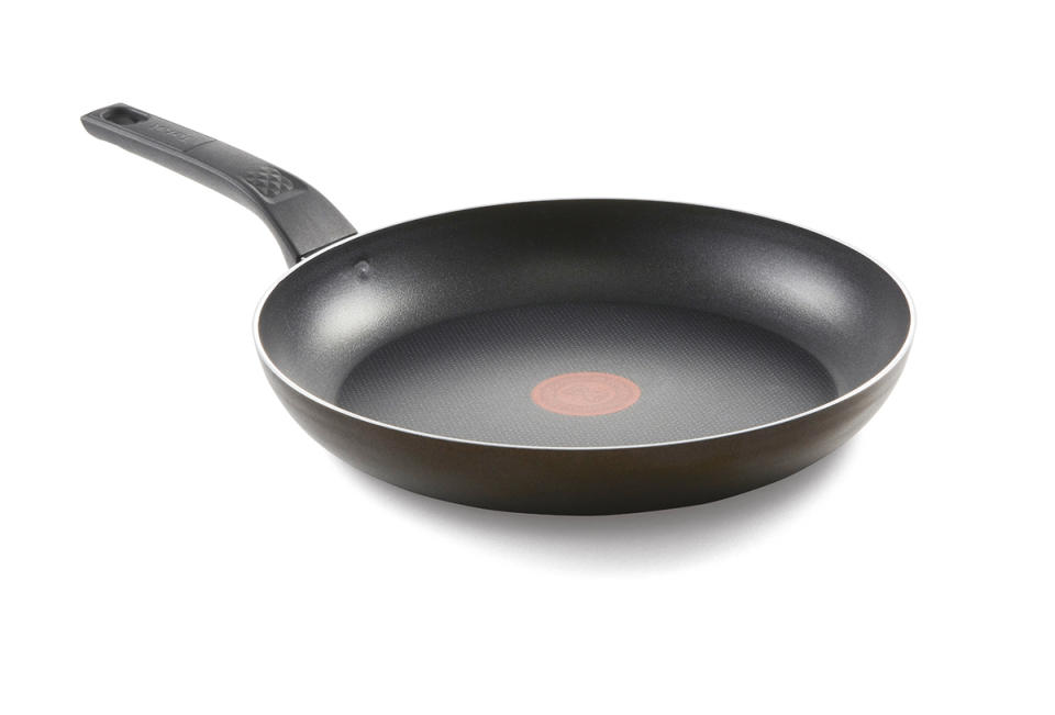 Tefal 24cm and 28cm Frypan Twin Pack ($59.99). Photo: Aldi (supplied).