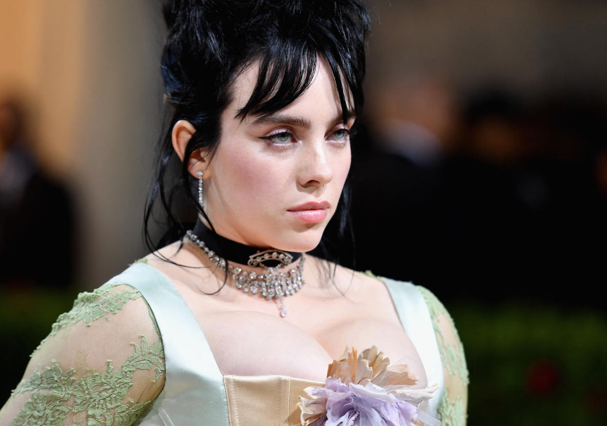 Singer Billie Eilish, 20, opened up about her difficult relationship with her body and finally becoming comfortable with herself. (Photo: ANGELA WEISS/AFP via Getty Images)