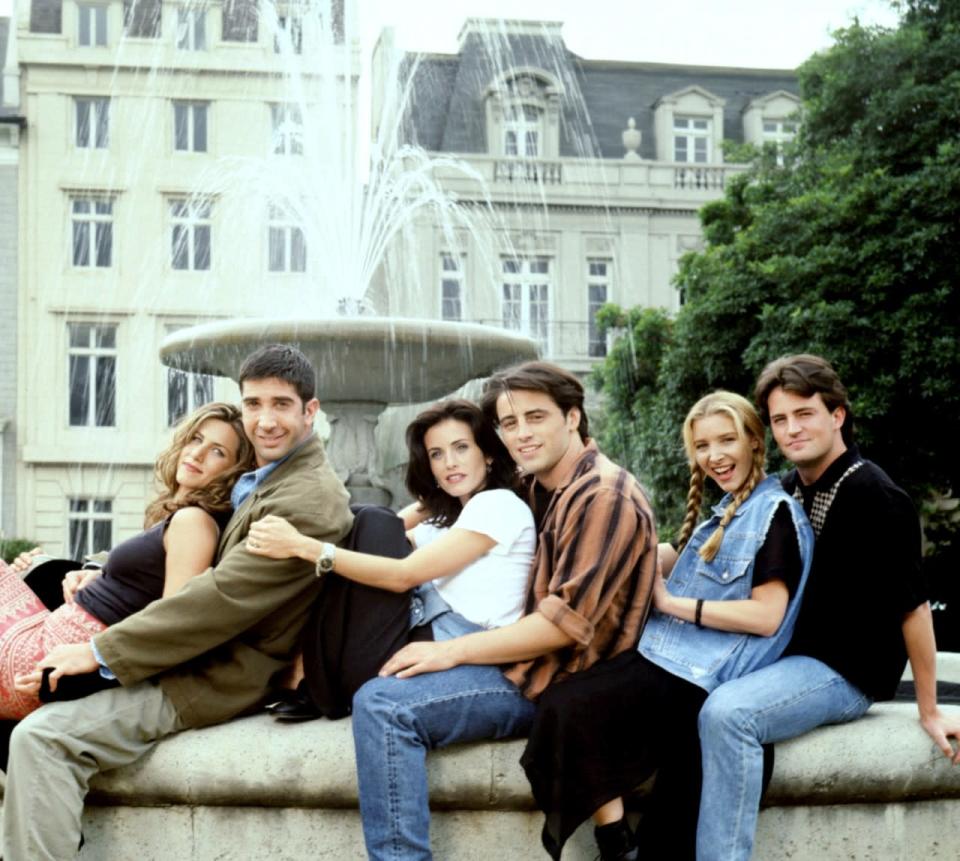 The cast of ‘90s NBC sitcom “Friends.”