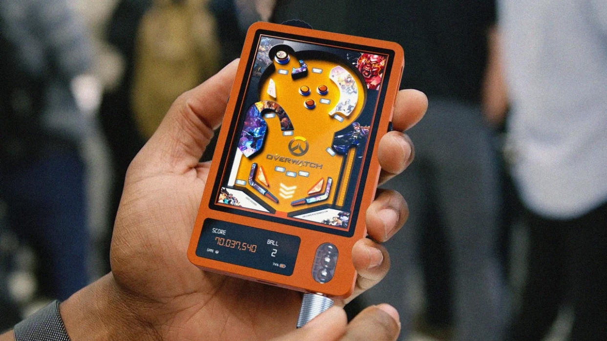  FlipOnGo pinball handheld concept. 