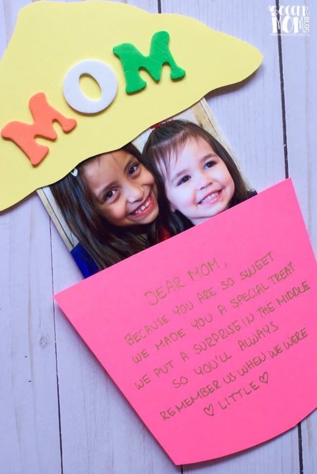 <p>Does mom have a favorite picture of her kids? Use it with this cupcake card template to create a card that's too sweet to beat. </p><p><a href="https://thesoccermomblog.com/cupcake-mothers-day-card/" rel="nofollow noopener" target="_blank" data-ylk="slk:Get the tutorial at The Soccer Mom Blog »;elm:context_link;itc:0;sec:content-canvas" class="link "><em>Get the tutorial at The Soccer Mom Blog »</em></a><br></p>