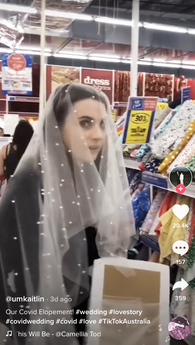 Coronavirus wedding: Bride dons $7 Spotlight buy to 'elope'. Photo: TikTok/umkaitlin.