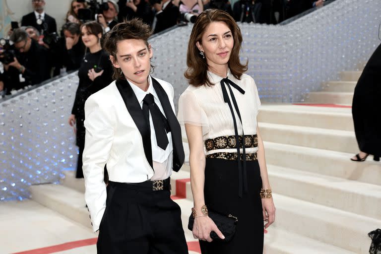 Kristen Stewart llegó a la gala con la directora Sofia Coppola