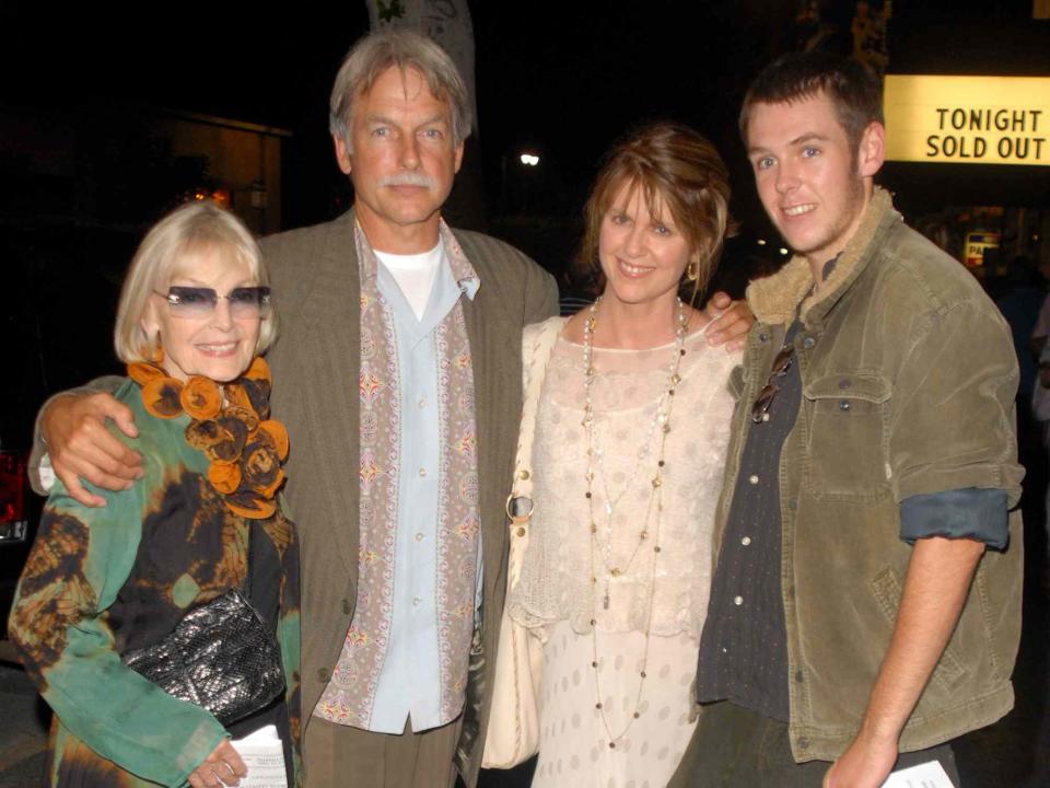 <p>Ron Wolfson/WireImage</p> Elyse Knox, Mark Harmon, Pam Dawber and son Sean Harmon during 