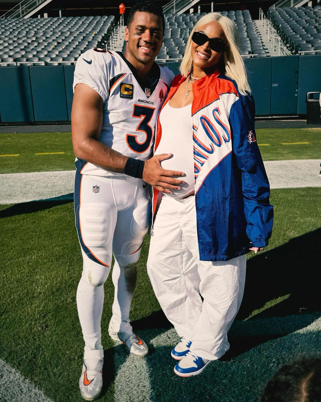 Pregnant Ciara Shows Off Baby Bump at Husband Russell Wilson’s Football ...