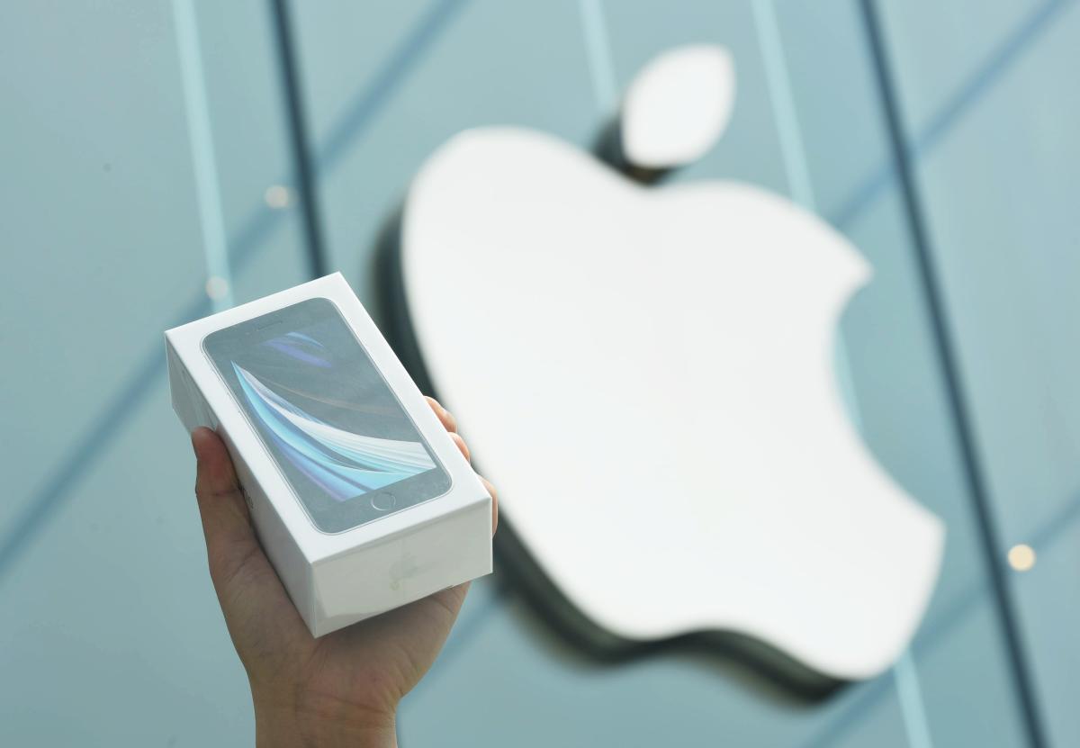 Apple Q2 earnings rise on App Store, Apple TV