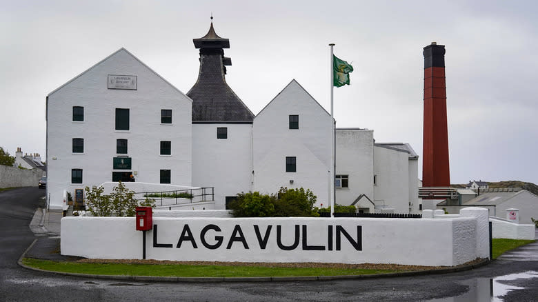 Lagavulin Distillery