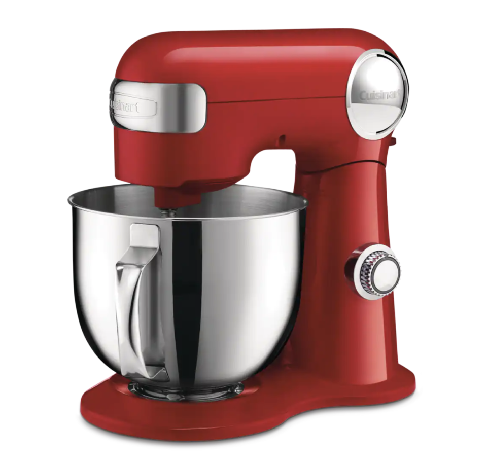 Cuisinart Precision Master Tilt-Head Stand Mixer (photo via Canadian Tire)