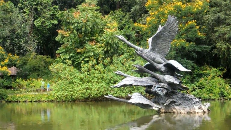 Singapore prepares a bid to get its 154-year-old Botanic Gardens included in UNESCO's prestigious list of world heritage sites. Duration: 00:41