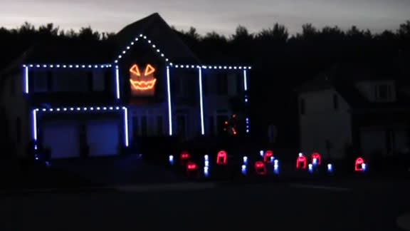 'Gangham Style' Halloween House