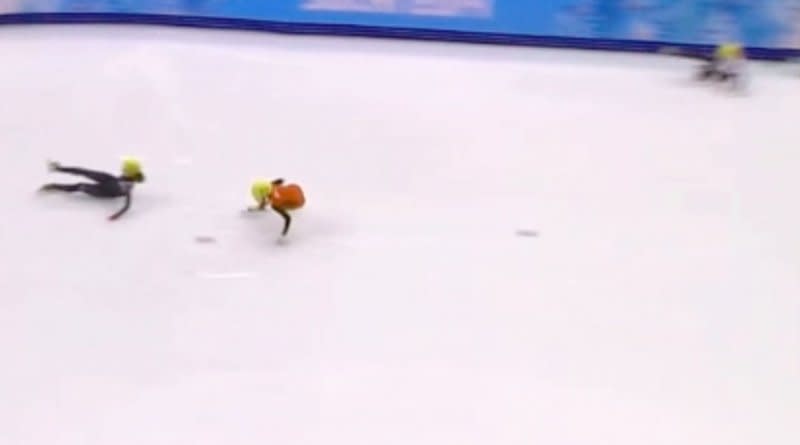 speedskating crash 3