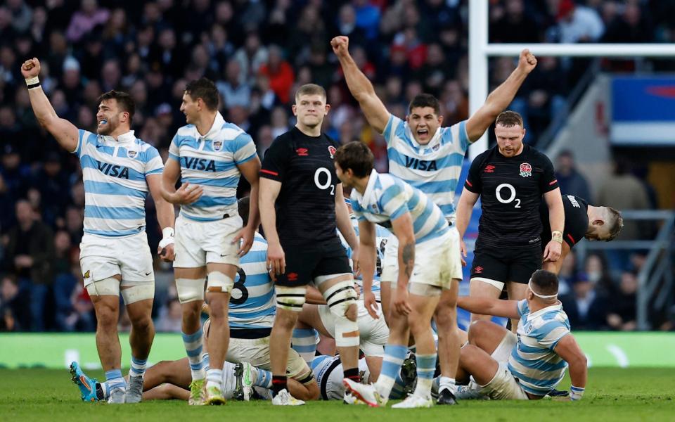 Rugby Union - International - England v Argentina - Twickenham Stadium, London, Britain - November 6, 2022 Argentina players celebrate after the match - REUTERS/Peter Nicholls