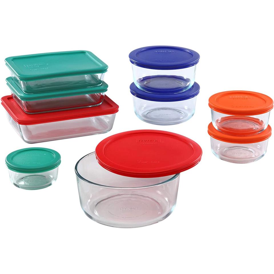 Pyrex food storage set