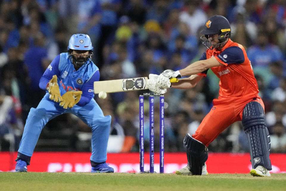Netherlands' Colin Ackermann bats during the T20 World Cup cricket match between India and the Netherlands in Sydney, Australia, Thursday, Oct. 27, 2022. (AP Photo/Rick Rycroft)