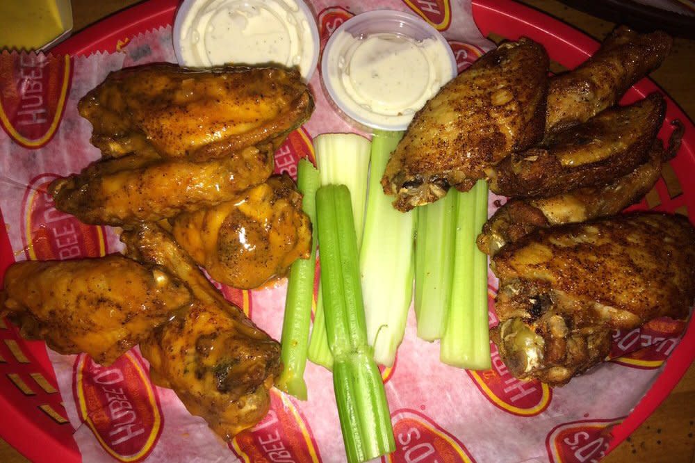 Buffalo Wings at Hubee D's in Charleston, South Carolina