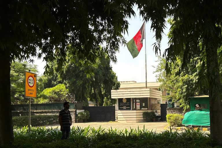阿富汗駐印度大使館暫停運作