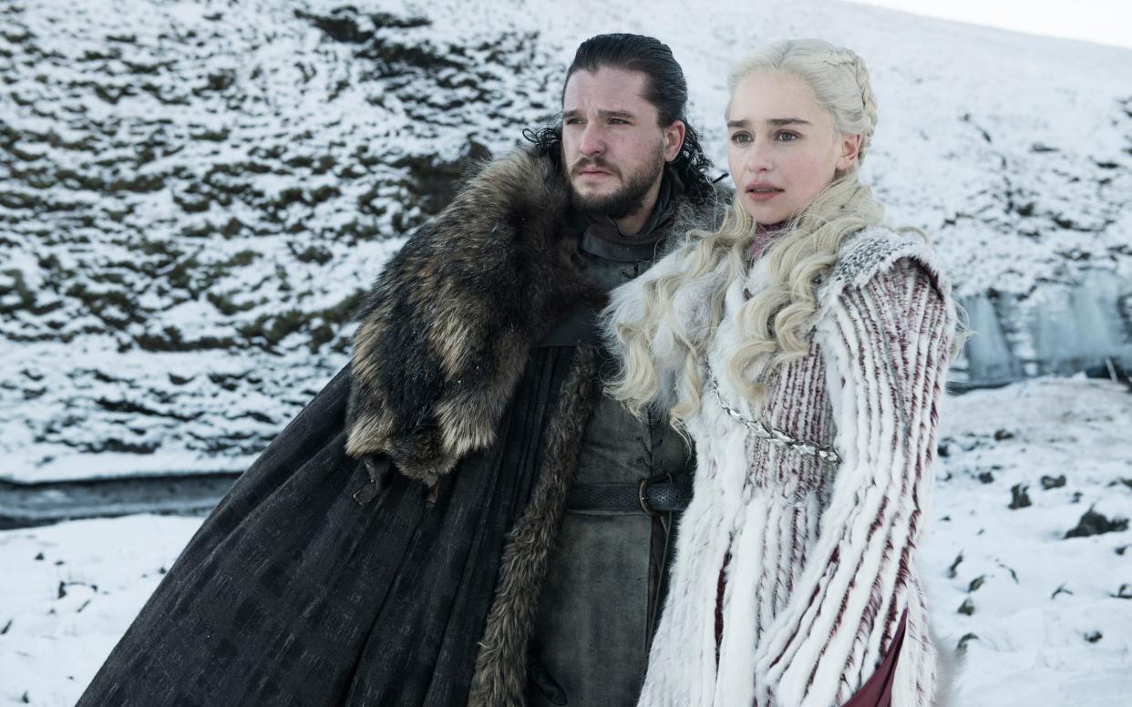 Kit Harington and Emilia Clarke in Game of Thrones