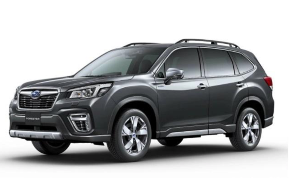 此為新增的磁鐵灰新車色，開放給 Forester 全車系選擇。