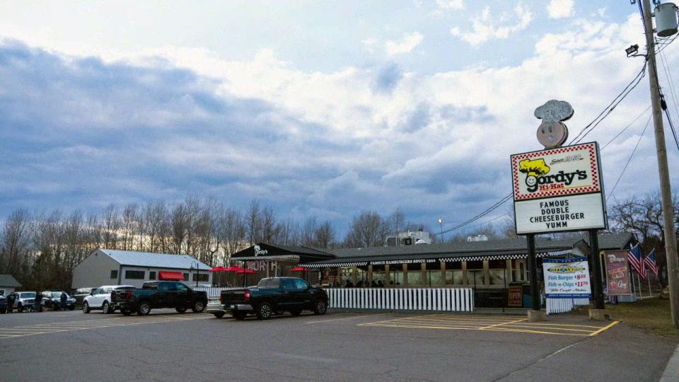 <div>Gordys Hi-Hat in Cloquet is an institution thats still family run, now going on generation number 3.</div> <strong>(FOX 9)</strong>