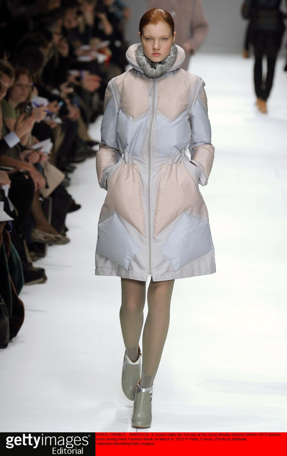 Issey Miyake - Runway RTW - Fall 2012 - Paris Fashion Week